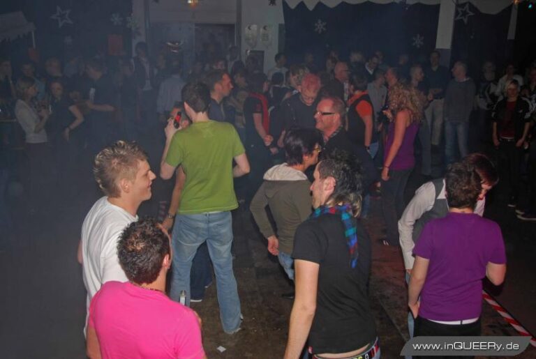 Schamlos – wird im Schnee gestöbert, Düsseldorf, 2009