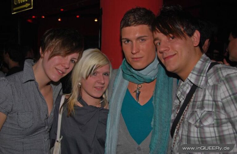 Schamlos – wird im Schnee gestöbert, Düsseldorf, 2009