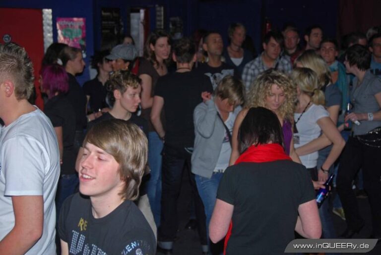 Schamlos – wird im Schnee gestöbert, Düsseldorf, 2009