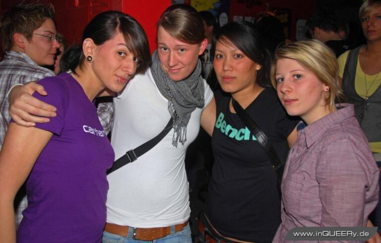 Schamlos – wird im Schnee gestöbert, Düsseldorf, 2009