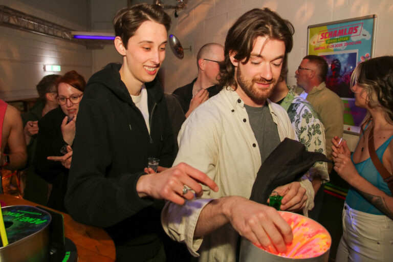 Schamlos – Limitless Glow, zakk Düsseldorf, 2025