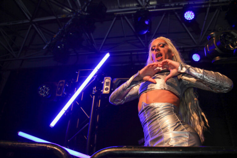 Schamlos – Limitless Glow, zakk Düsseldorf, 2025