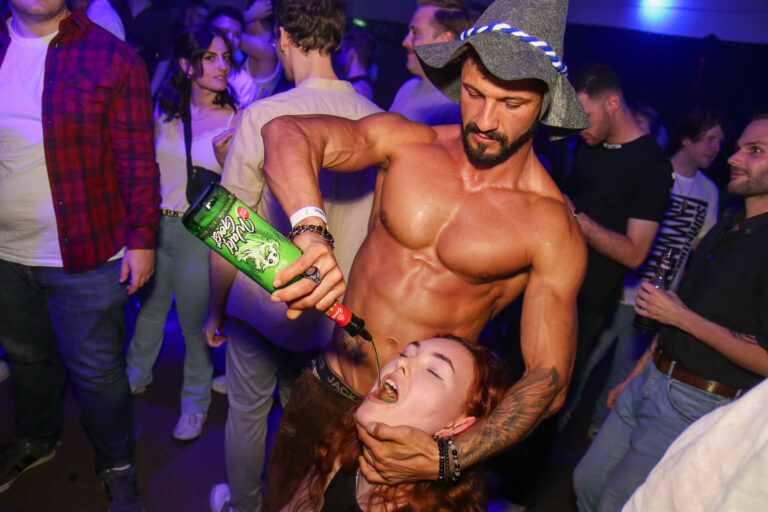 Schamlos – Party – Oktober Fest, zakk Düsseldorf, 2023