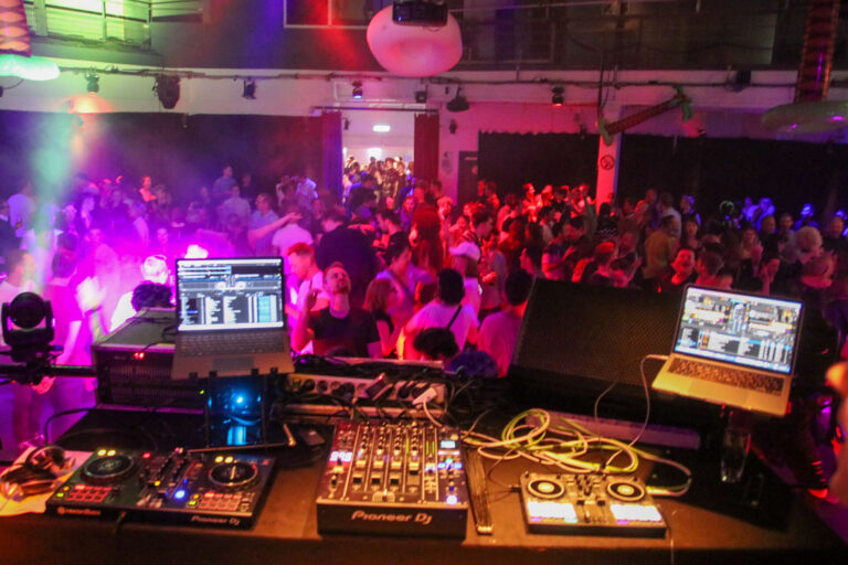Schamlos – Spring Break, zakk Düsseldorf, 2022