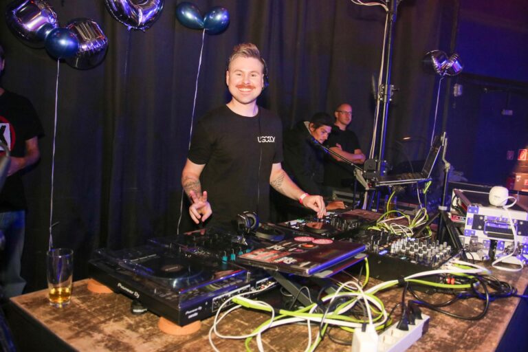 Schamlos 20 Jahre – Millennium Edition, zakk Düsseldorf, 2026